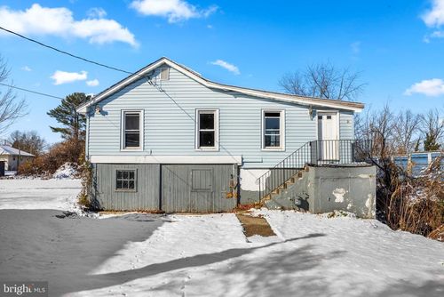 244 N Broad St, PENNS GROVE, NJ, 08069-1029 | Card Image