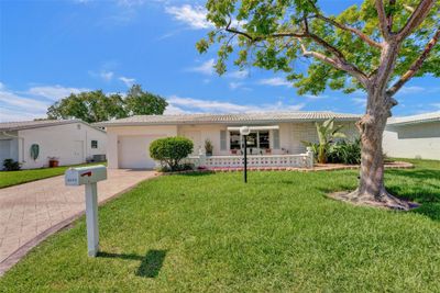 8220 Nw 13th St, House other with 2 bedrooms, 2 bathrooms and null parking in Plantation FL | Image 1