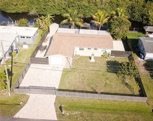 141 Schneider Dr, FORT MYERS, FL, 33905-2711 | Card Image