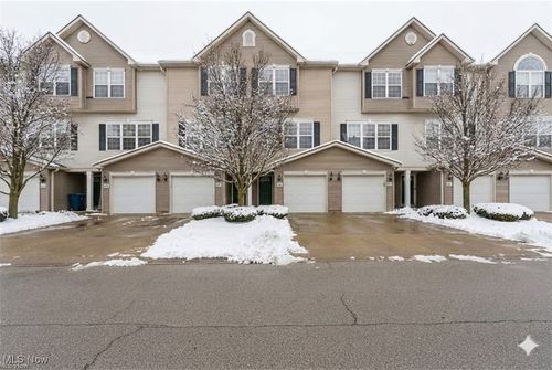 3769 Freedom Pl, Lorain, OH, 44053-4427 | Card Image