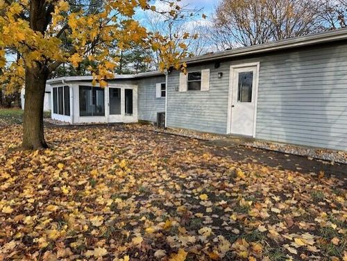 3960 Waldron Rd, North Adams, MI, 49262-9730 | Card Image