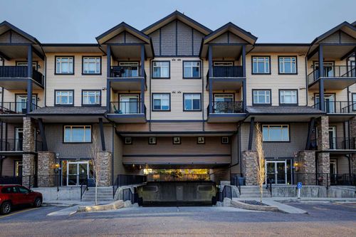 320-117 Copperpond Common Se, Calgary, AB, T2Z5E2 | Card Image