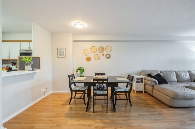 APT-311 - 555 Cornelia Ave, Condo with 2 bedrooms, 2 bathrooms and 1 parking in Chicago IL | Image 4