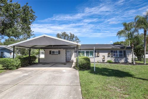 60 Park Ln, Debary, FL, 32713-2826 | Card Image
