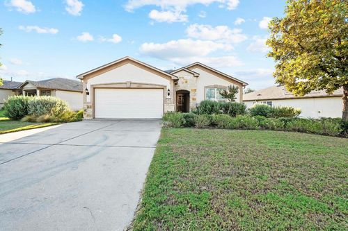 136 Prairie Creek Trl, Georgetown, TX, 78633-5417 | Card Image