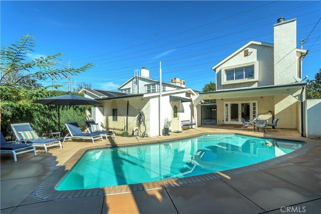 251 N Whitnall Hwy, House other with 4 bedrooms, 3 bathrooms and 4 parking in Burbank CA | Image 49