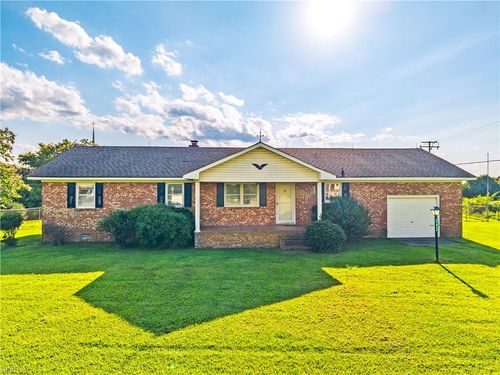 262 Caratoke Hwy, Moyock, NC, 27958-8690 | Card Image