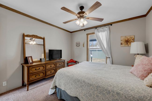 345 County Road 136 C, House other with 4 bedrooms, 2 bathrooms and null parking in Kingsland TX | Image 17
