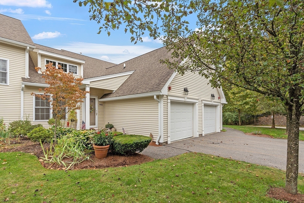 Autumn Ridge Dr, Ayer, MA 01432