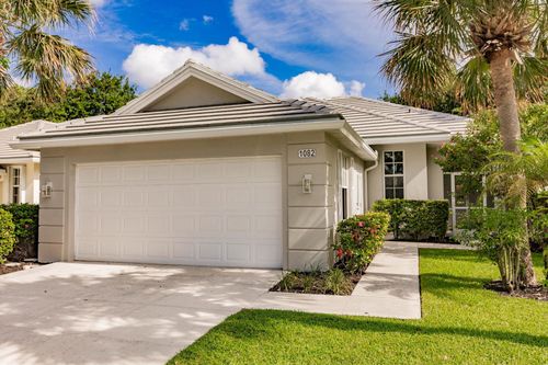 1082 Bedford Ave, Palm Beach Gardens, FL, 33403-1120 | Card Image