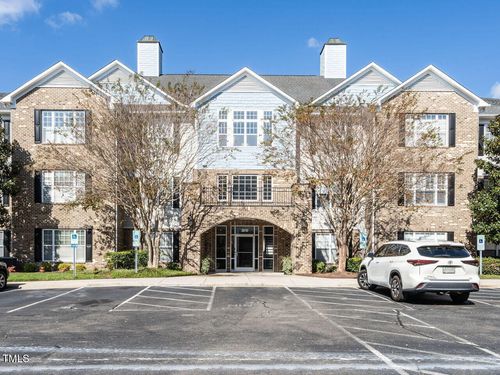 305-3810 Lunceston Way, Raleigh, NC, 27613 | Card Image