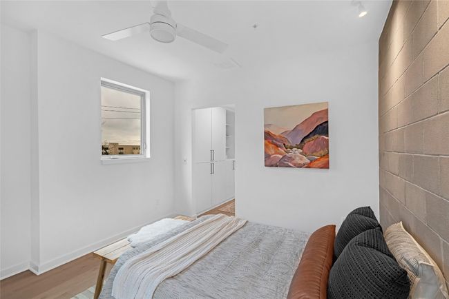1101 - 700 Denson Dr, Condo with 3 bedrooms, 3 bathrooms and 1 parking in Austin TX | Image 22