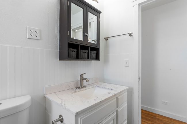 Bright and well-lit with recessed lighting | Image 42