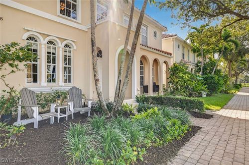 6096 Towncenter Cir, NAPLES, FL, 34119-9556 | Card Image