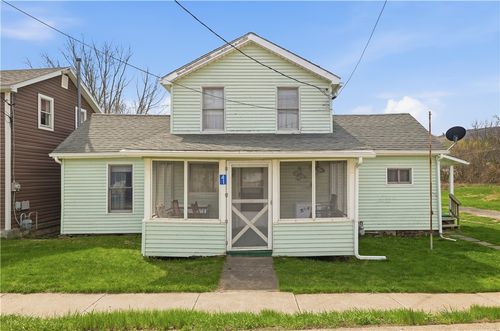 41 Wellsboro St, Tioga, PA, 16946-9797 | Card Image
