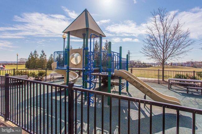 UNIT-851 - 3650 S Glebe Rd, Condo with 2 bedrooms, 2 bathrooms and null parking in ARLINGTON VA | Image 47