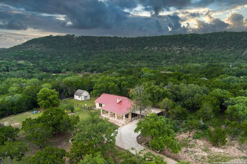 1143 Flaman Rd, Canyon Lake, TX, 78133-3131 | Card Image
