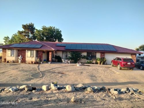 2390 Trinity Rd, Pinon Hills, CA, 92372 | Card Image