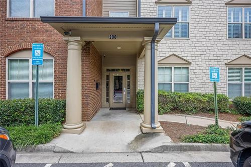 2104-4805 W Village Way Se, Smyrna, GA, 30080-9225 | Card Image