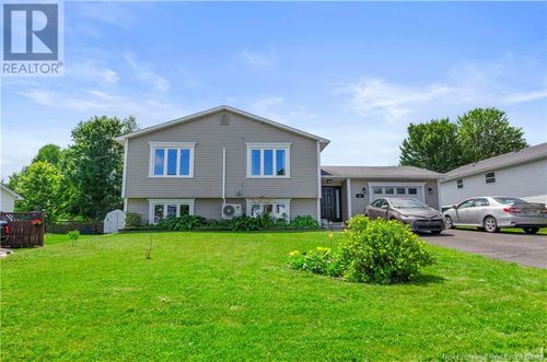 46 Craig St, Oromocto, NB, E2V2R4 | Card Image