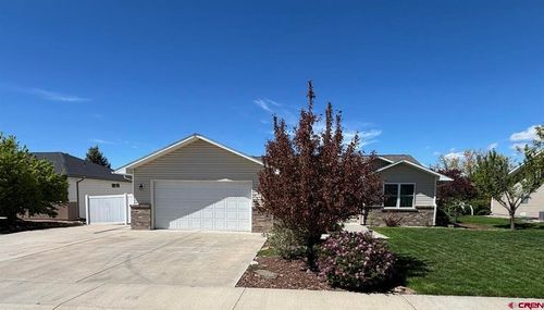 2817 Glen Oak Dr, Montrose, CO, 81401-5390 | Card Image