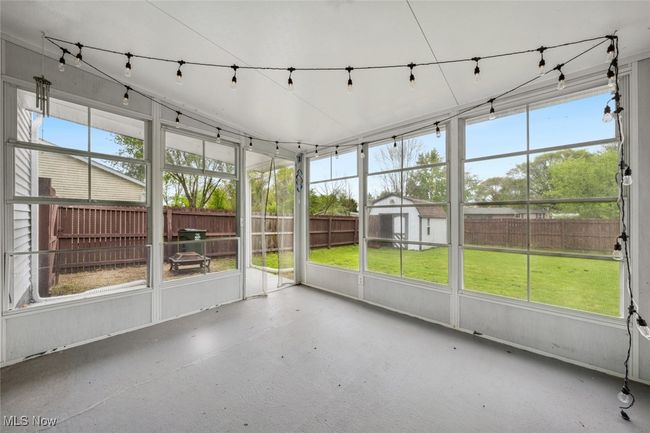 18 Lakeview Ct, House other with 3 bedrooms, 2 bathrooms and null parking in Lagrange OH | Image 16