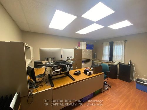 103-470 Dundas St, London, ON, N6B1W3 | Card Image