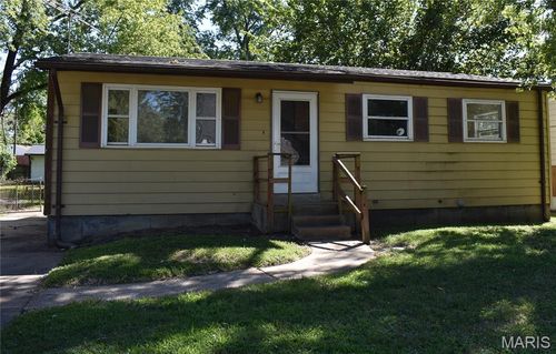 1118 Congress Ave, Saint Louis, MO, 63138-2905 | Card Image