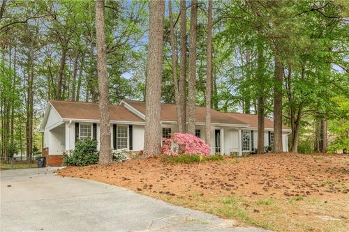 2694 Hickory Valley Dr, Snellville, GA, 30078-3231 | Card Image
