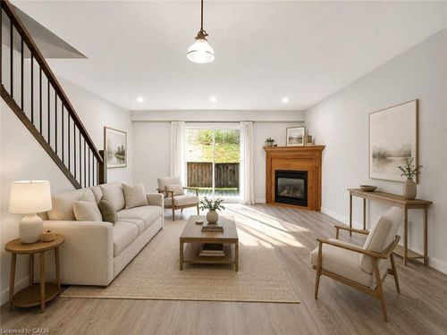 25-162 Jansen Ave, Kitchener, ON, N2A2L7 | Card Image