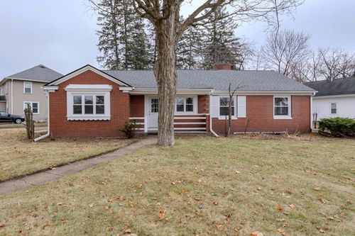 129 Sturgeon Eddy Road, Wausau, WI, 54403 | Card Image