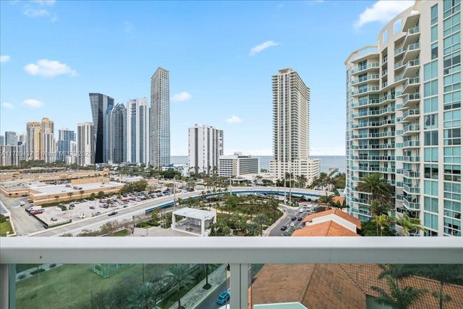 UNIT-1202 - 200 Sunny Isles Blvd, Condo with 3 bedrooms, 2 bathrooms and null parking in Sunny Isles Beach FL | Image 7