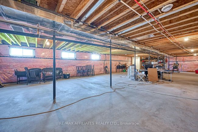 2064 Rosedale Road N, House other with 3 bedrooms, 3 bathrooms and 6 parking in Montague ON | Image 41