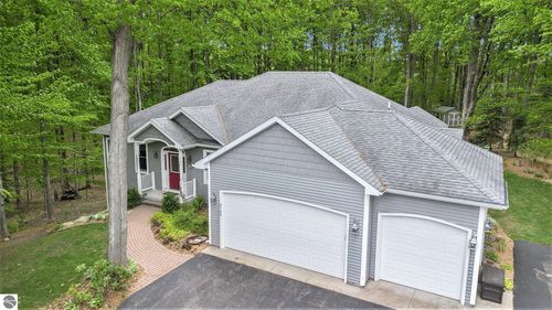 2725 Blue Meadow Drive, Traverse City, MI, 49685 | Card Image