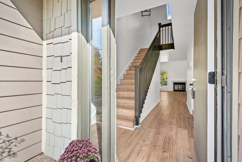 611 Barlin Dr, Nashville, TN, 37221-3433 | Card Image