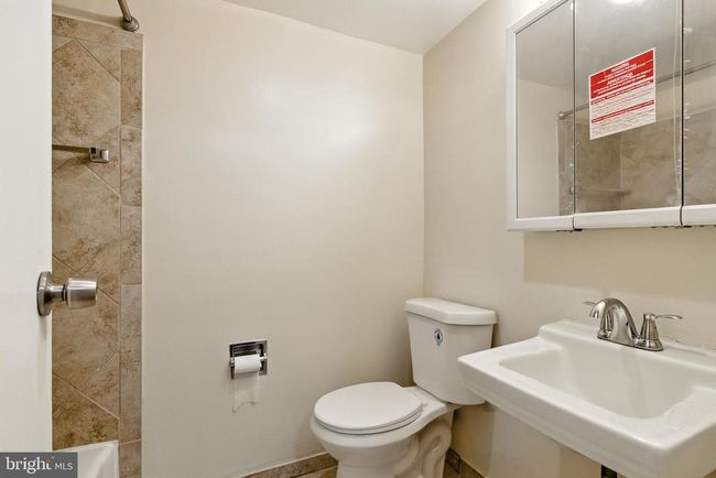 APT-111 - 2030 F St Nw, Condo with 0 bedrooms, 1 bathrooms and null parking in WASHINGTON DC | Image 13