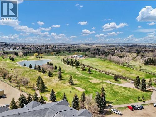 217-2800 13 Ave Se, Medicine Hat, AB, T1A3P9 | Card Image