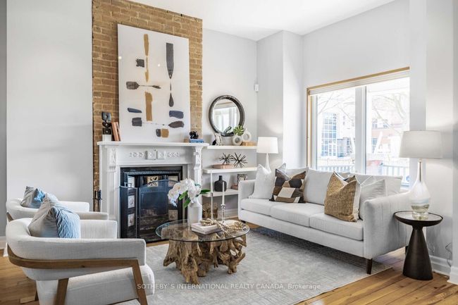 87 W Lodge Ave, House attached with 3 bedrooms, 2 bathrooms and null parking in Toronto ON | Image 8