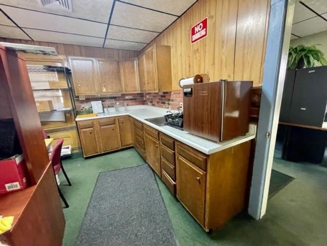 Office Kitchen | Image 10