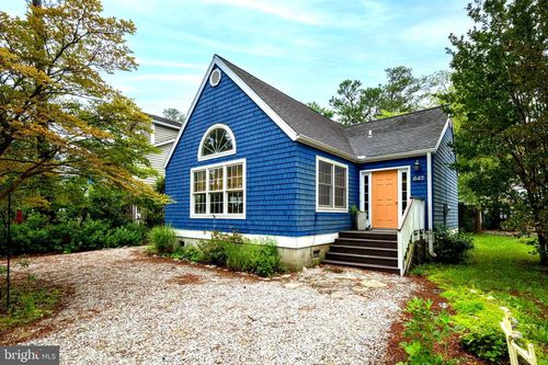 647 Evans Ave, BETHANY BEACH, DE, 19930-9123 | Card Image