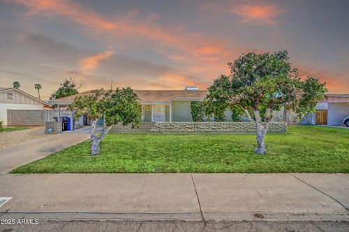2140 W Wood Dr, Phoenix, AZ, 85029-1538 | Card Image