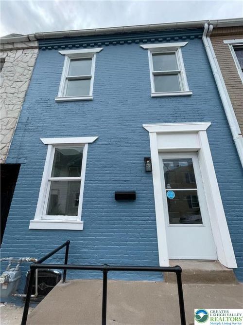 634 N Lumber St, Allentown, PA, 18102-2328 | Card Image