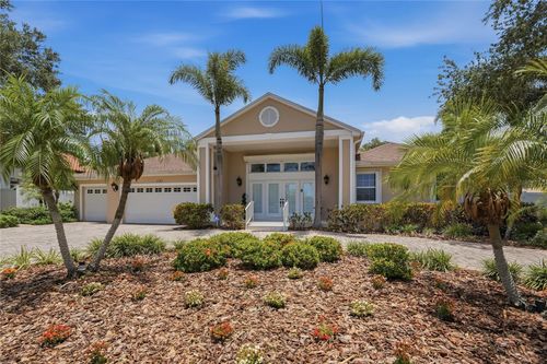 121 Harbor View Ln, Belleair Bluffs, FL, 33770-2656 | Card Image