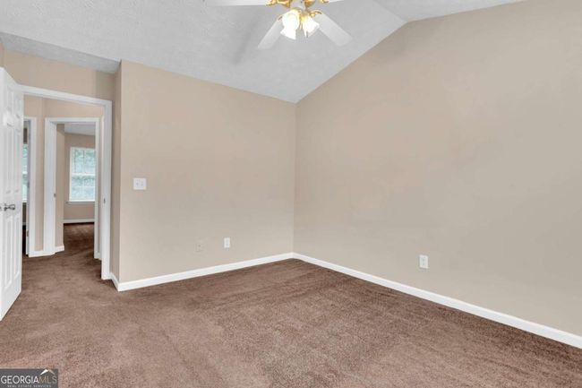 5566 Pineridge Ct, Townhouse with 3 bedrooms, 3 bathrooms and 2 parking in Forest Park GA | Image 21
