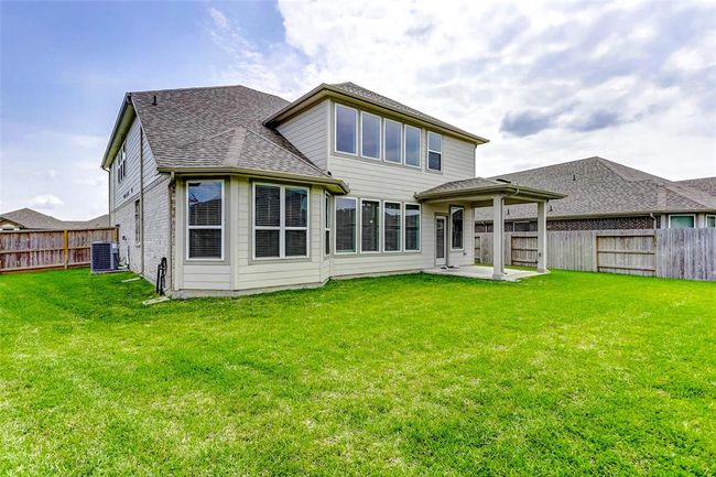 4910 Magnolia Springs Dr, House other with 4 bedrooms, 4 bathrooms and 2 parking in Pearland TX | Image 40