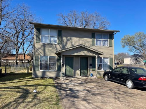 409 E College St, Terrell, TX, 75160-2719 | Card Image