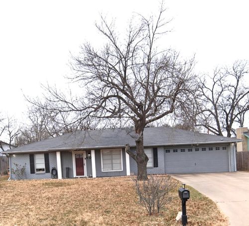 1905 N Van Buren St, San Angelo, TX, 76901-1349 | Card Image