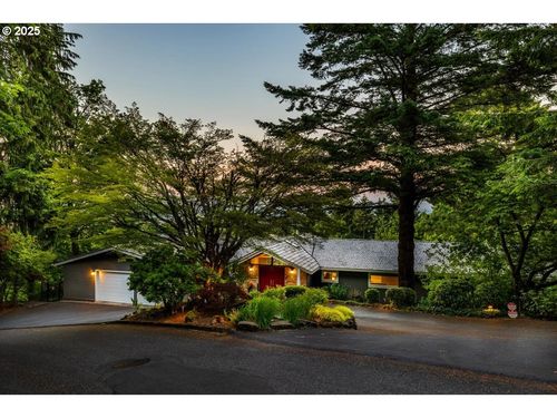 3450 Sw Sherwood Pl, Portland, OR, 97239-1462 | Card Image