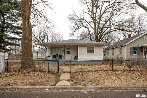 1831 S Kneer Avenue, Peoria, IL, 61605 | Card Image