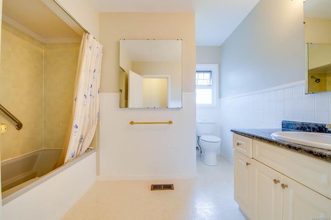 2588 11th Ave, House other with 6 bedrooms, 3 bathrooms and 4 parking in Port Alberni BC | Image 33